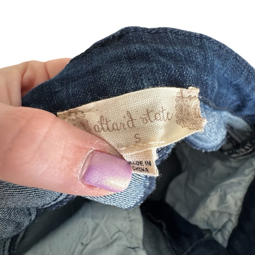 Altar’d State Bell Bottom Frayed Hem Dark Blue Jeans - Picture 4 of 4